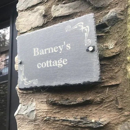 Barneys With Hot Tub In The District National Park Apartment *
