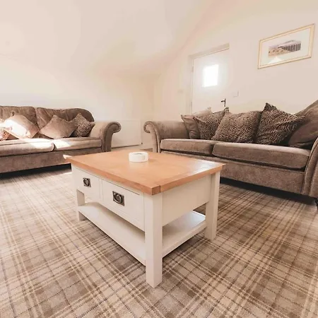 Apartment Barneys With Hot Tub In The District National Park